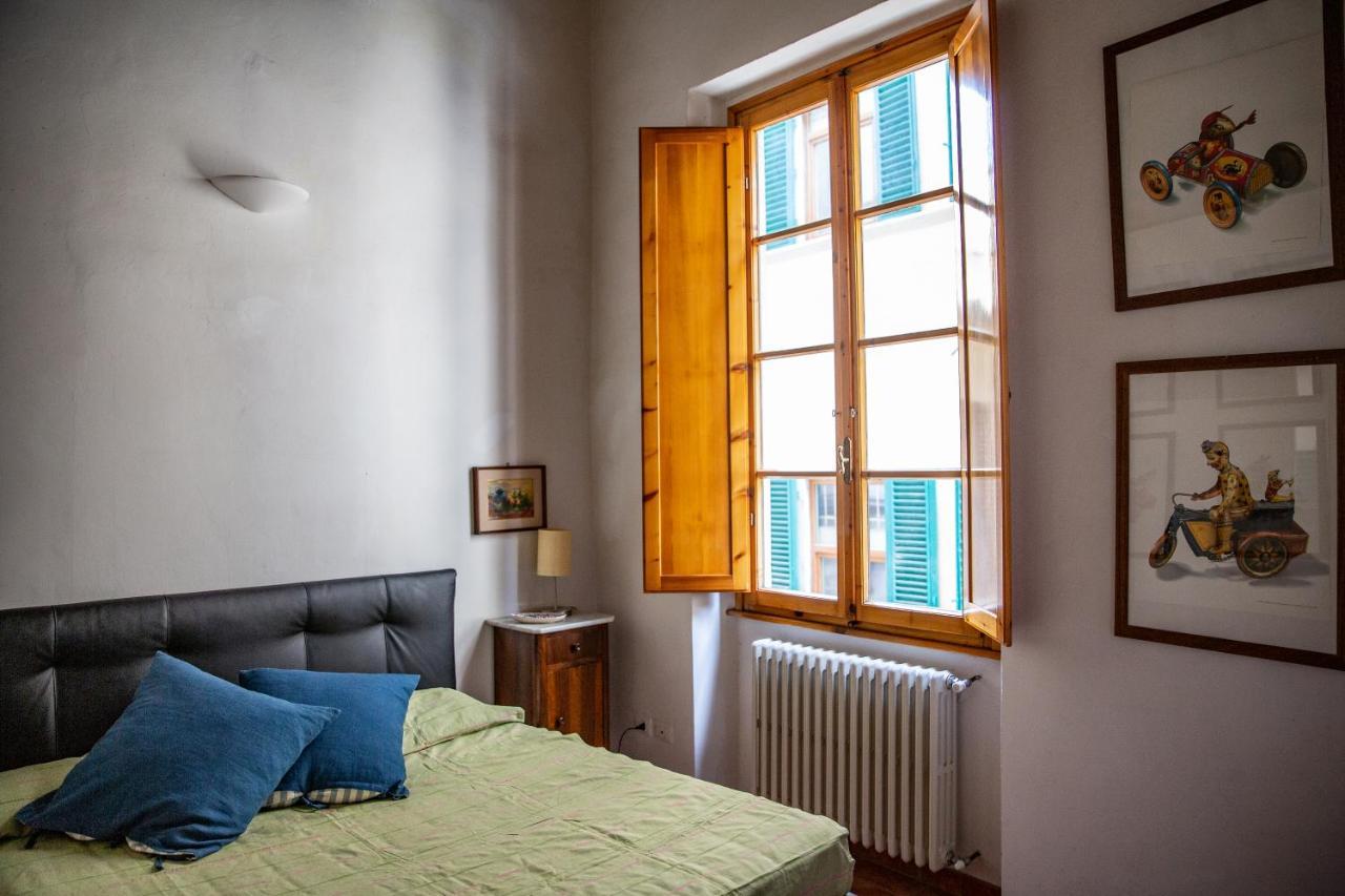Lovely One Bedroom Apartment Nearby Ponte Vecchio Florenz Exterior foto